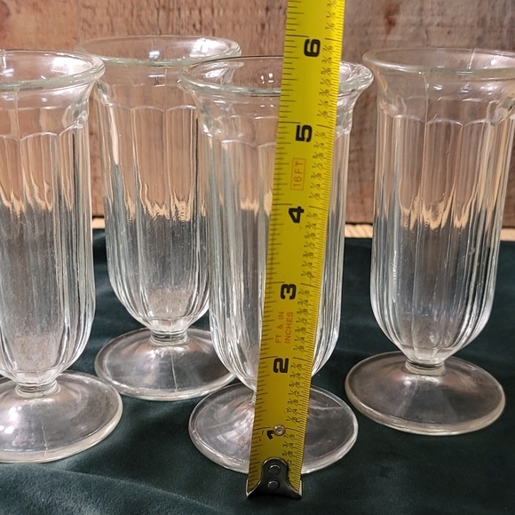 Parfait Glasses, set of 4 - Picture 2 of 3
